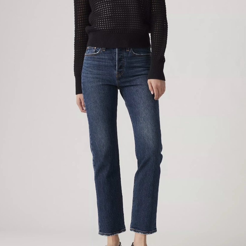 Levi Wedgie Straight Jean